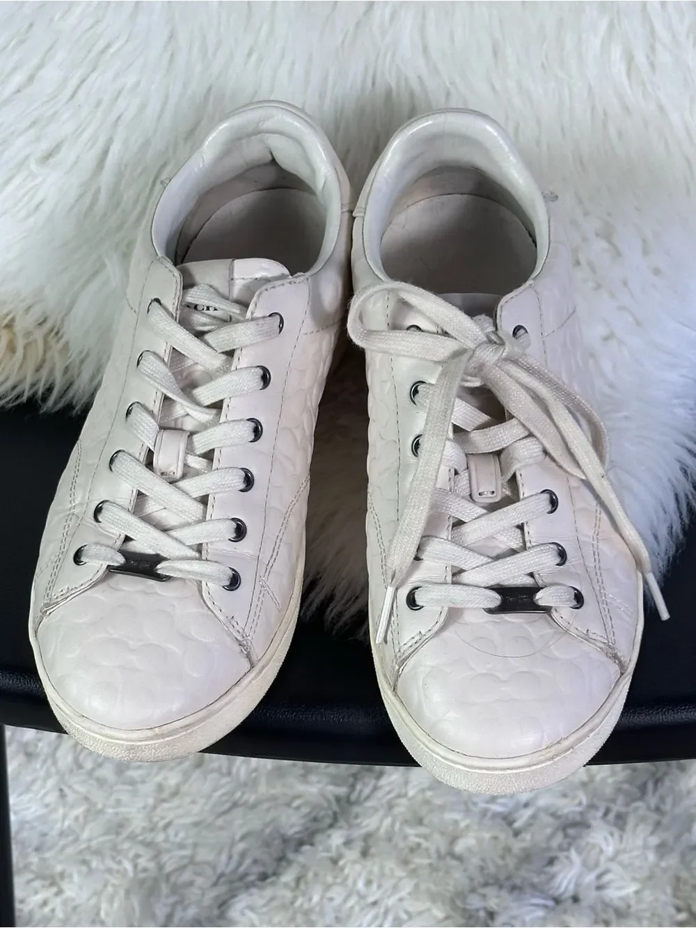 Coach Women's cream leather Signature Embossed Sneakers